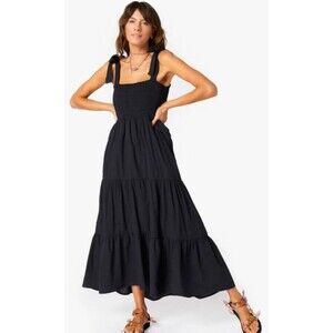 Xierna Tiered Midi / Maxi Dress Size M Black Closet Staple Vacation Breathable